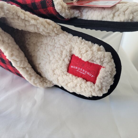 Target Wondershop Red Checkboard Woman’s Adult Slipper (1 Pair - Size Large) - Picture 6 of 11